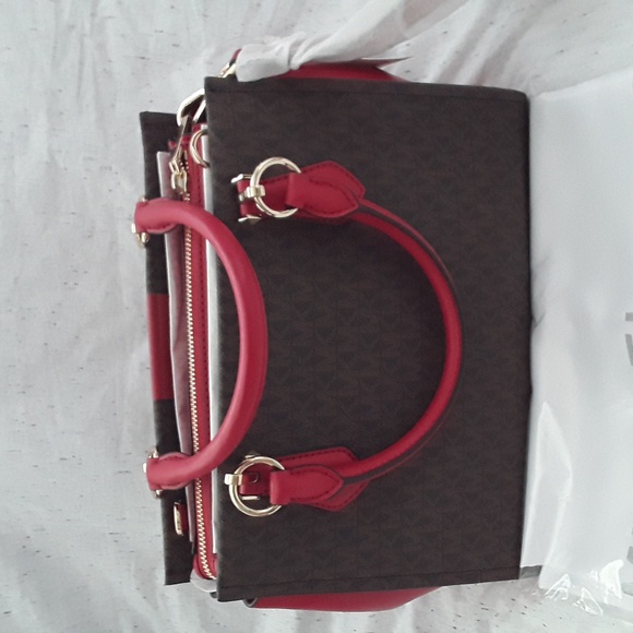 MICHAEL KORS HANDBAG & WALLET NWT - Picture 2 of 10